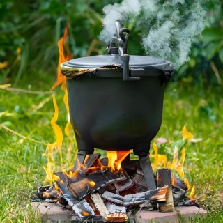 KOCIOŁEK ŻELIWNY STOJĄCY 10L GARNEK MYŚLIWSKI OGNISKO GRILL MULTIGARDEN